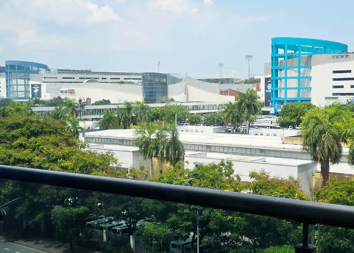 Mall Of Asia Condotel Shore 3 Hotel 4*